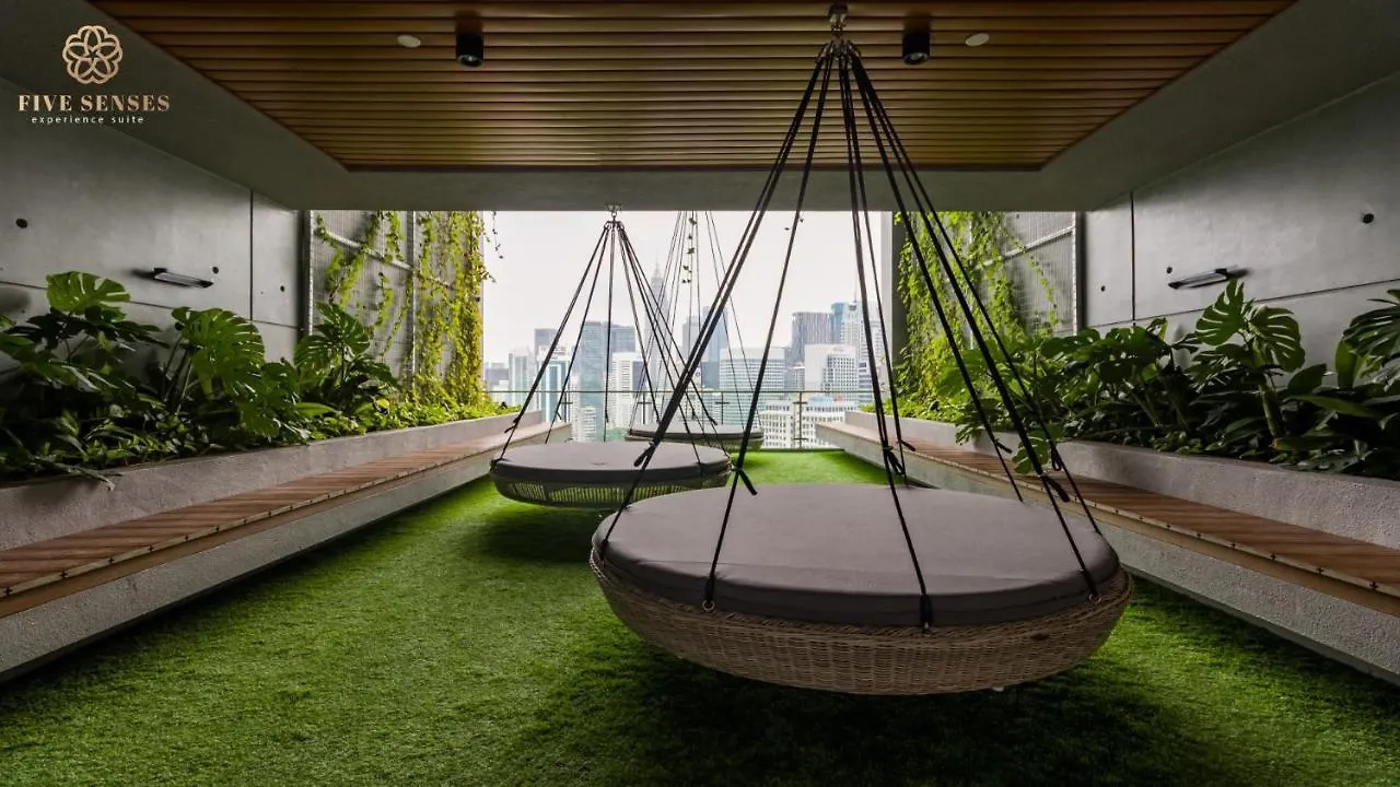 Ceylonz Suites Kuala Lumpur, Roam Malaysia